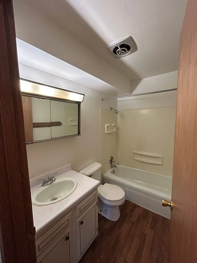 Two Bedroom Units located at 153225 Shoreland Ln in Wausau — Photo 3