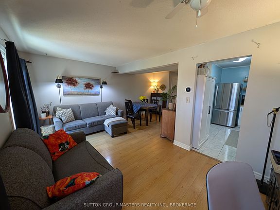 2nd image of 827 Datzell Ln #77