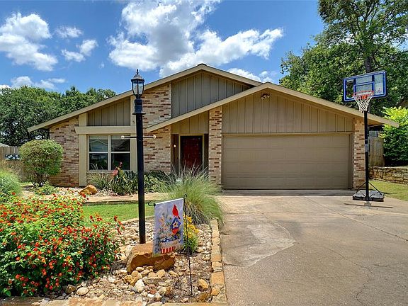 4th image of 2720 Scenic Hills Dr