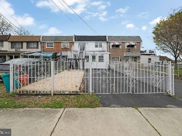 1085 Macarthur Dr, Camden, NJ 08104