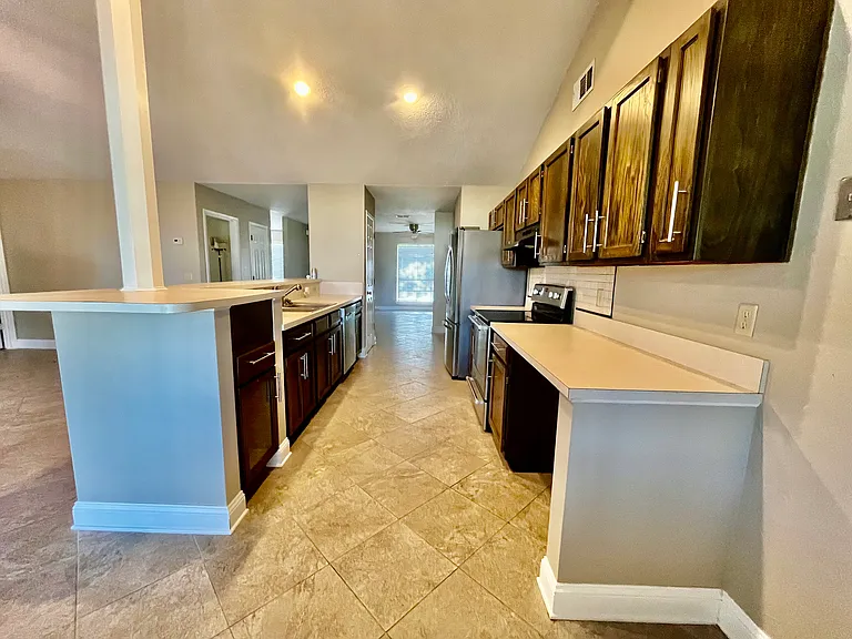 10287 Stallion Run Ct — Photo 6