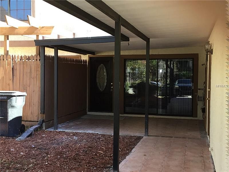 1st image of 16059 Dawnview Dr