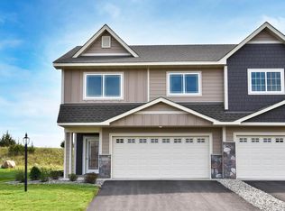 1477 Riverpointe Rd, Watertown, MN 55388