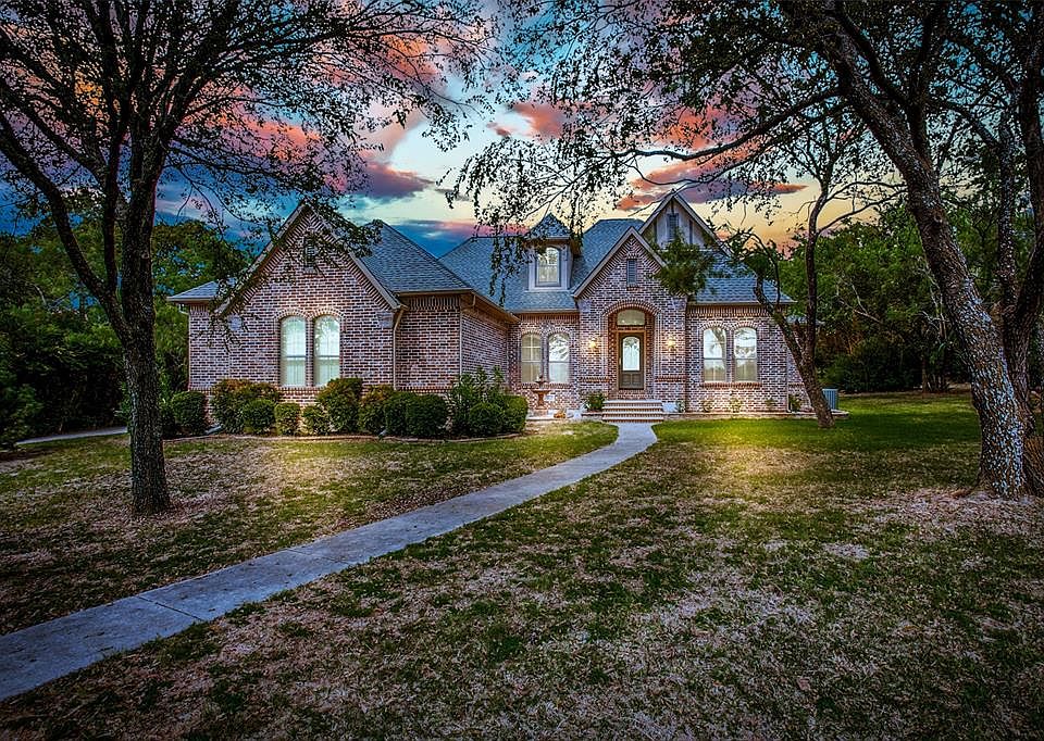 1st image of 2407 Saddlewood Ct