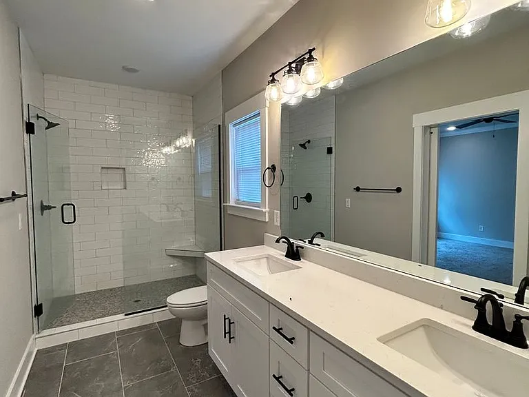 555 Willow Grove Ct — Photo 7
