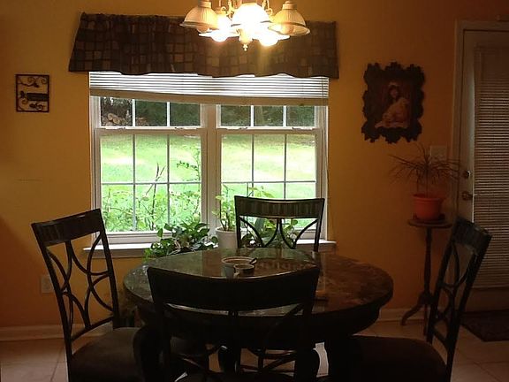 3rd image of 6515 Spanish Moss Ln