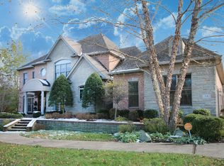 706 Laurelwood Cir, Bowling Green, KY 42103