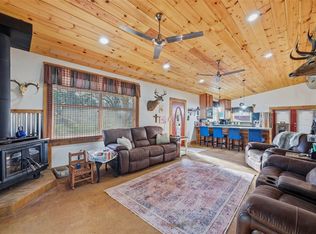 115 Friar Tuck Dr, Gordonville, TX 76245