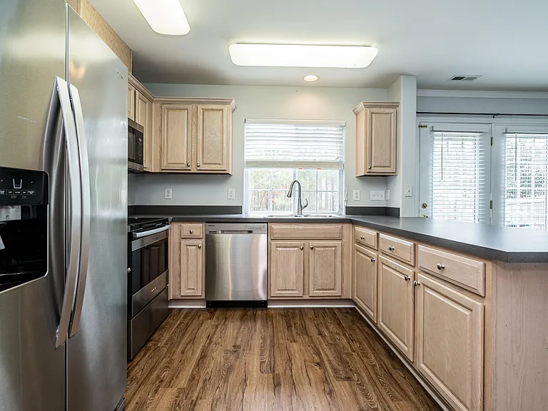 4 Richardson Cir — Photo 10