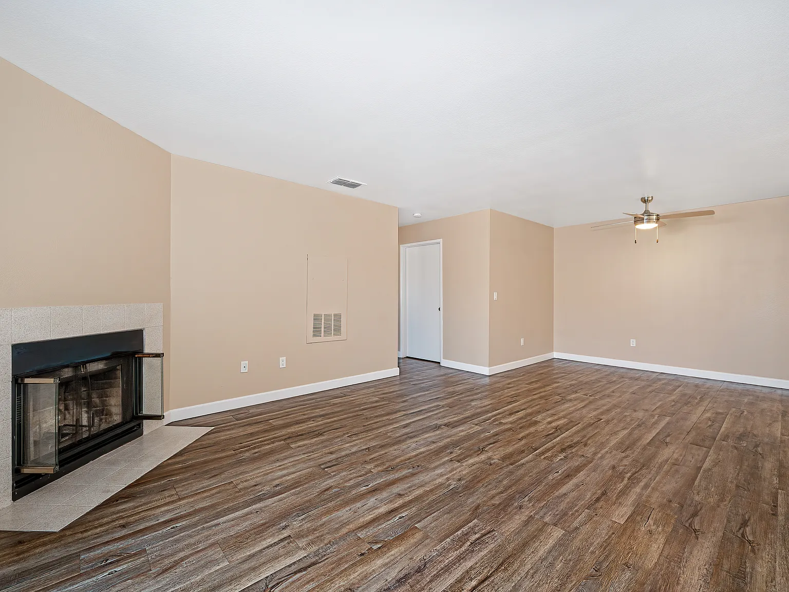 Wind Chase Apartment Homes — Photo 2