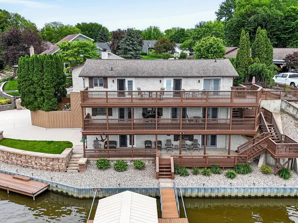 709 Shoreline Dr, Cicero, IN 46034