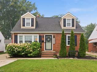 32809 Lake Shore Blvd, Willowick, OH 44095