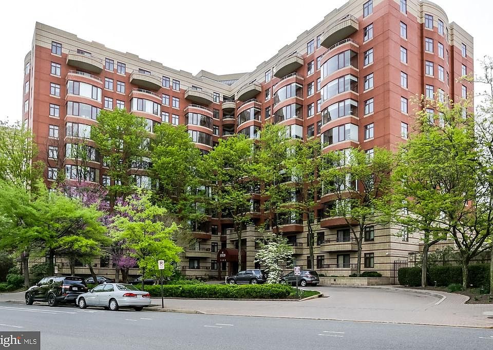 1st image of 2400 Clarendon Blvd APT 708