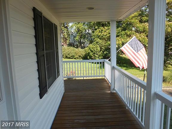 Covered wraparound porch