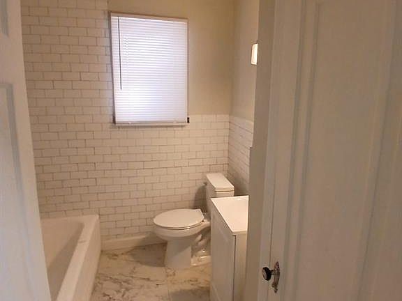 4th image of 1815 S New Florissant Rd