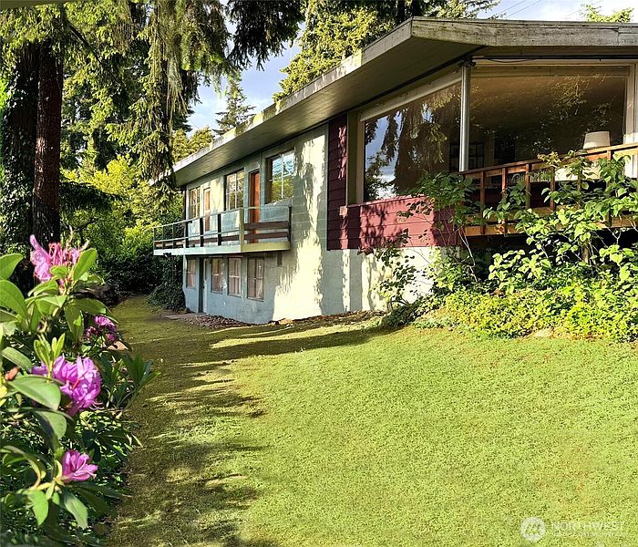2nd image of 4329 86th Avenue SE