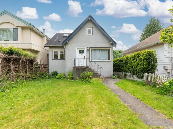 922 Park Dr, Vancouver, BC V6P 2J4