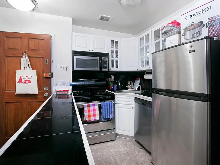 32 W 86th St #1C — Photo 9