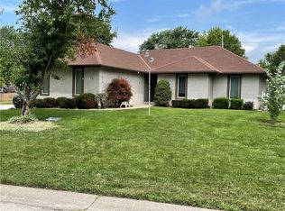 16742 W 155th Ter, Olathe, KS 66062