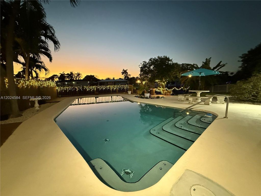 411 SE 6th Ave, Pompano Beach