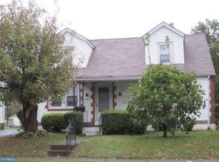 904 Moyers Rd, Lansdale, PA 19446