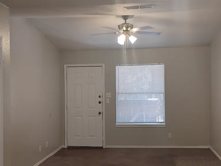 2606 Los Amigos Dr #14 — Photo 5