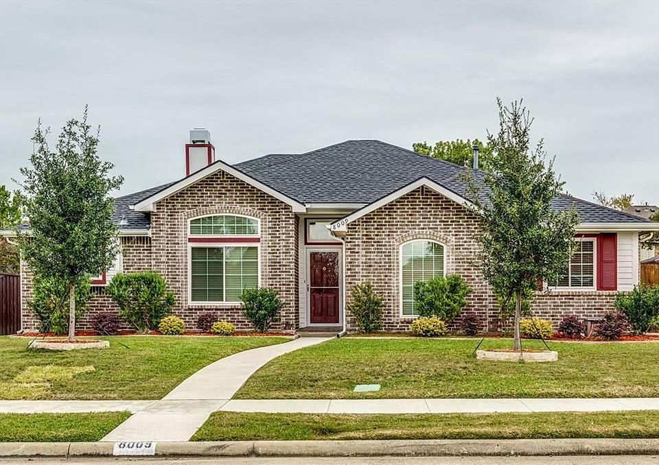 1st image of 8009 Trail Lake Dr