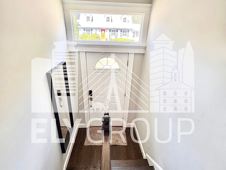 134 Ellis St — Photo 15