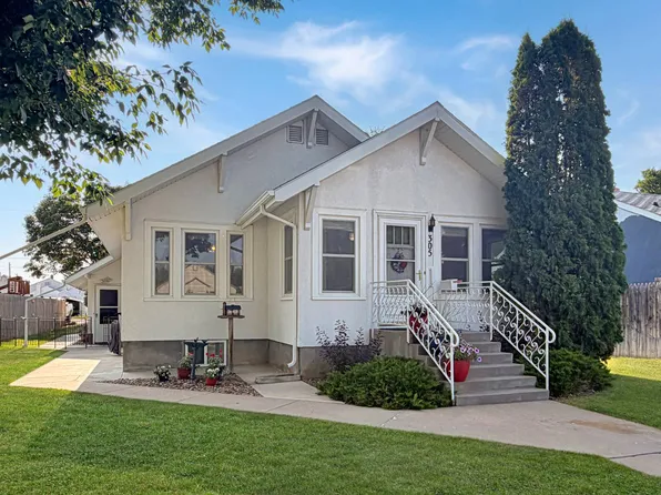 305 7th Ave SW, Sidney, MT 59270