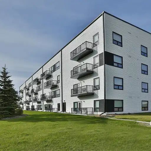 1st image of 30 De La Seigneurie Blvd #100