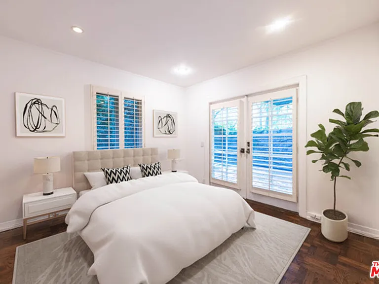 2559 Hutton Dr — Photo 15