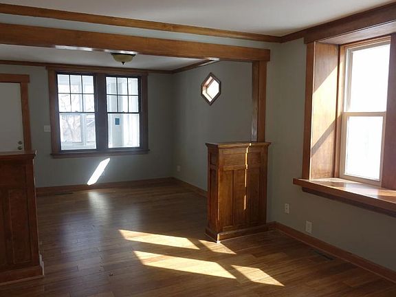 4th image of 1661 Payne Ave