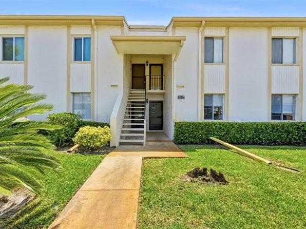 126 Cypress Ct #26, Oldsmar, FL 34677