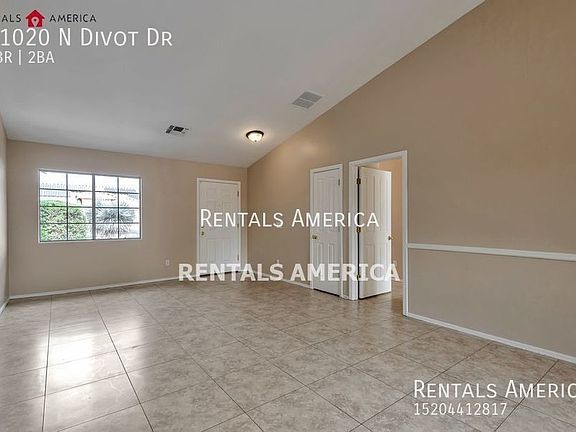 3rd image of 11020 N Divot Dr