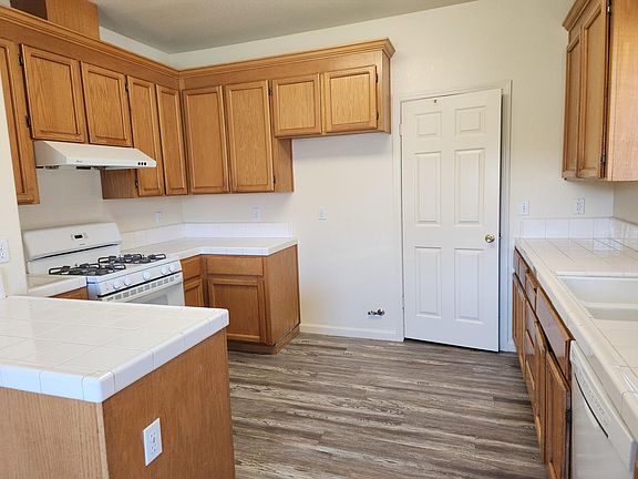2nd image of 525 San Pablo Ct Unit A