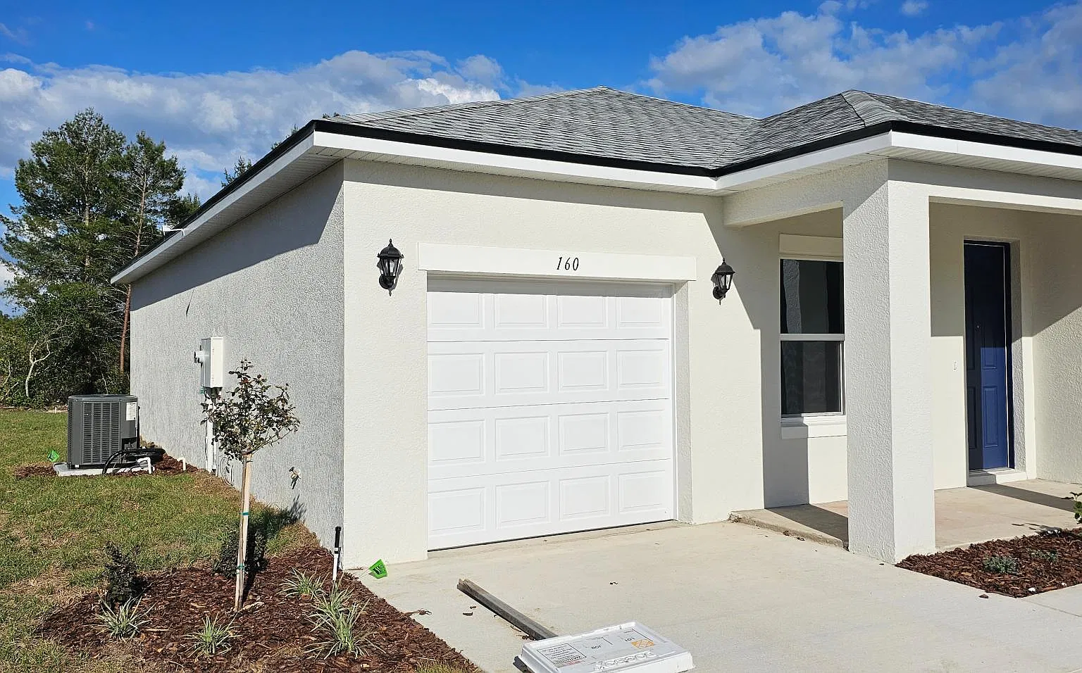 4 bed, 1485 sqft, $1,900 — Photo 2