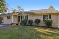 Sharon Rd-S0511-001.jpg