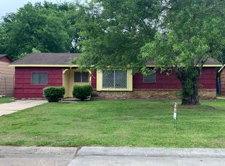 5147 Dumore Dr, Houston, TX 77048