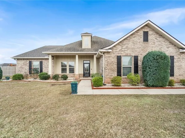 9502 Camberwell Dr, Daphne, AL 36526