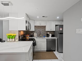 3 New York Ave NW #B, Washington, DC 20001