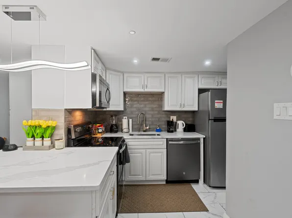 3 New York Ave NW #B, Washington, DC 20001