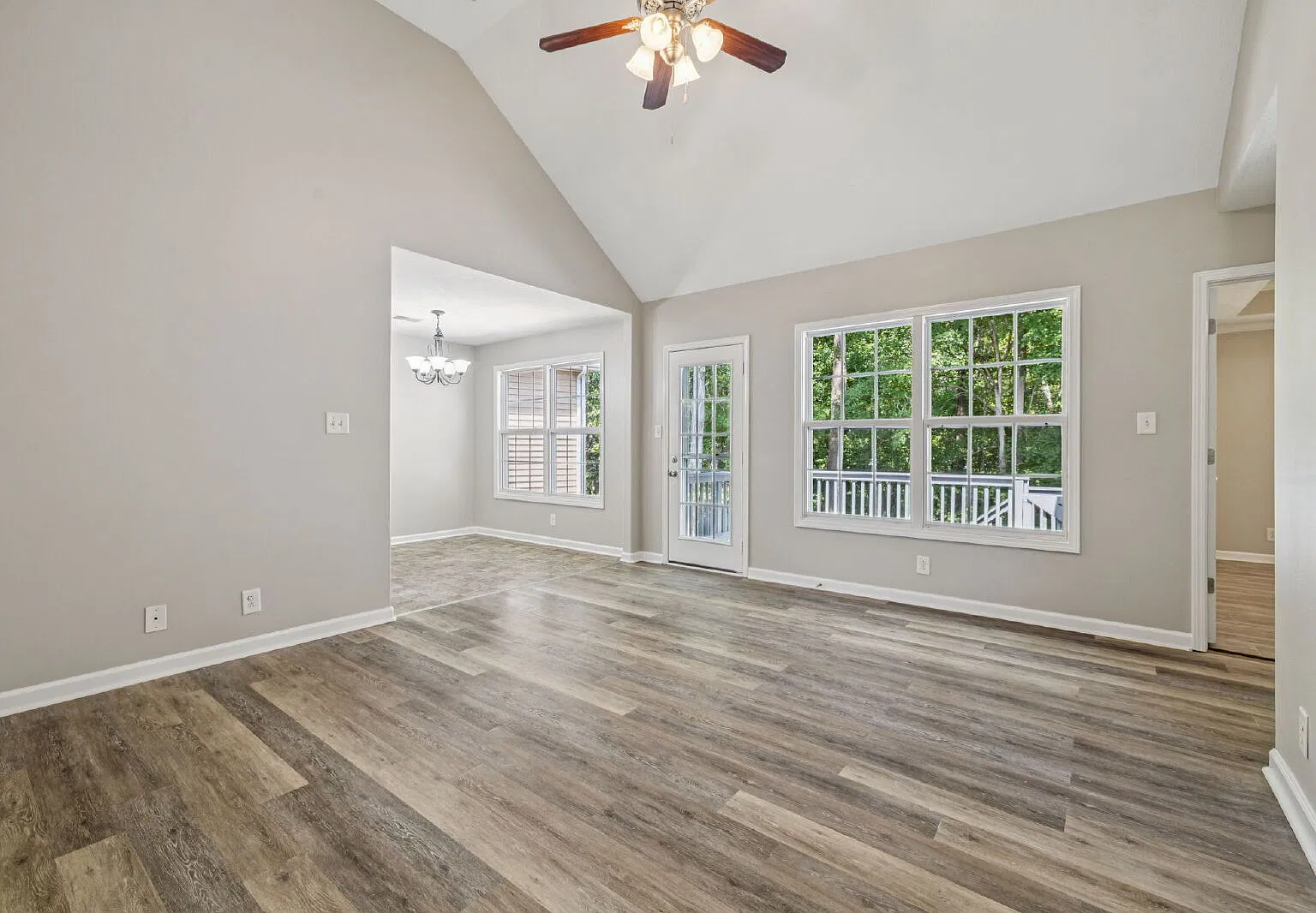 3 bed, 2.0 bath, 1480 sqft, $1,900 — Photo 4