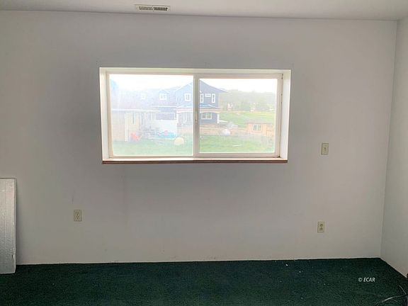 5th image of 312 Parkchester Bay