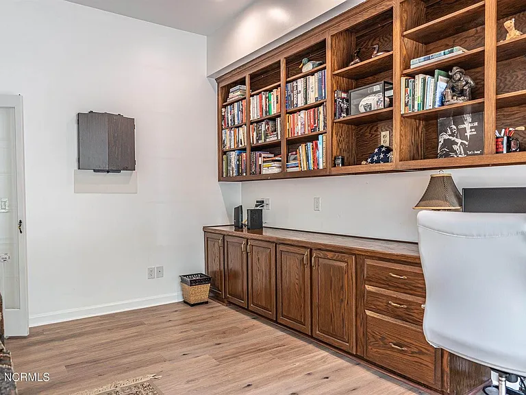 215 Plantation Dr — Photo 44