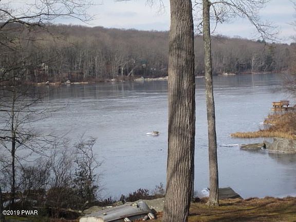 5 LAKEVIEW & DOCK AREA FROM THE DECK