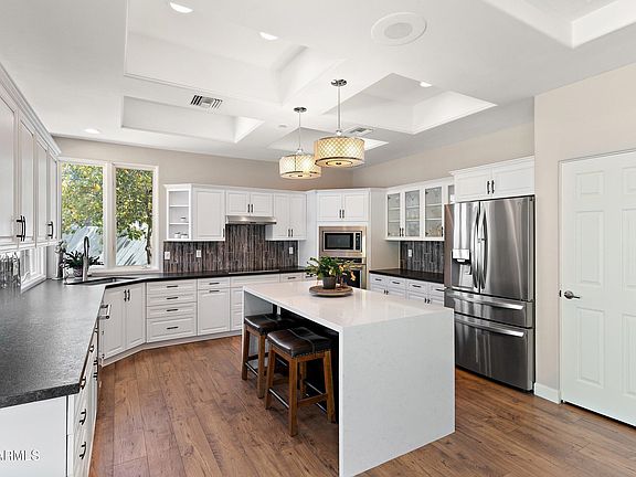 4th image of 8624 E CLUBHOUSE Way