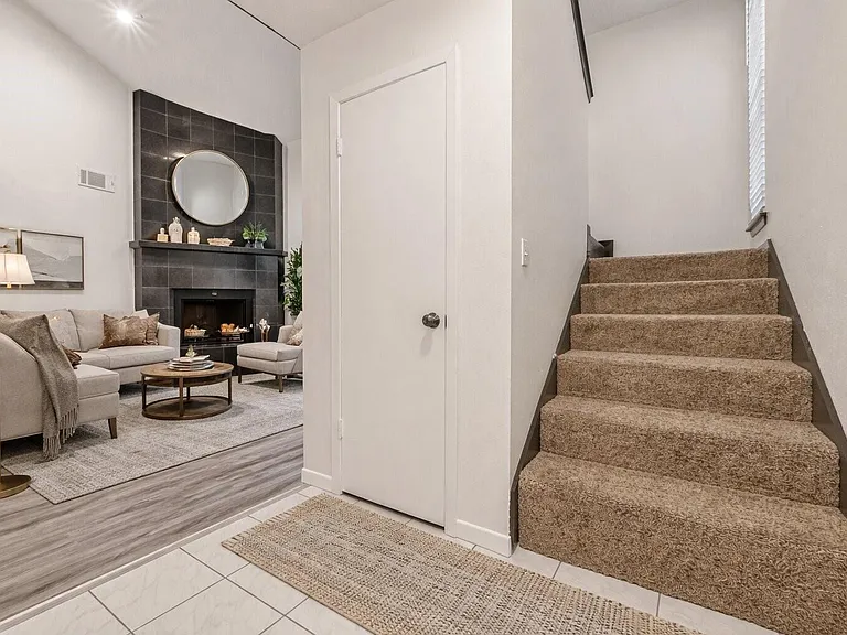13431 Clarewood Dr — Photo 14
