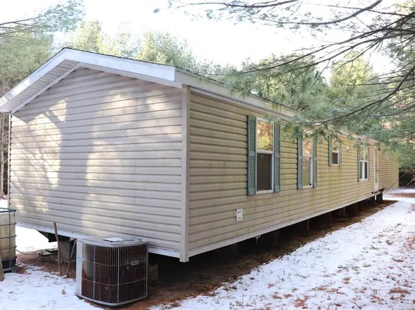 E29500 Main Street, Fairchild, WI 54741