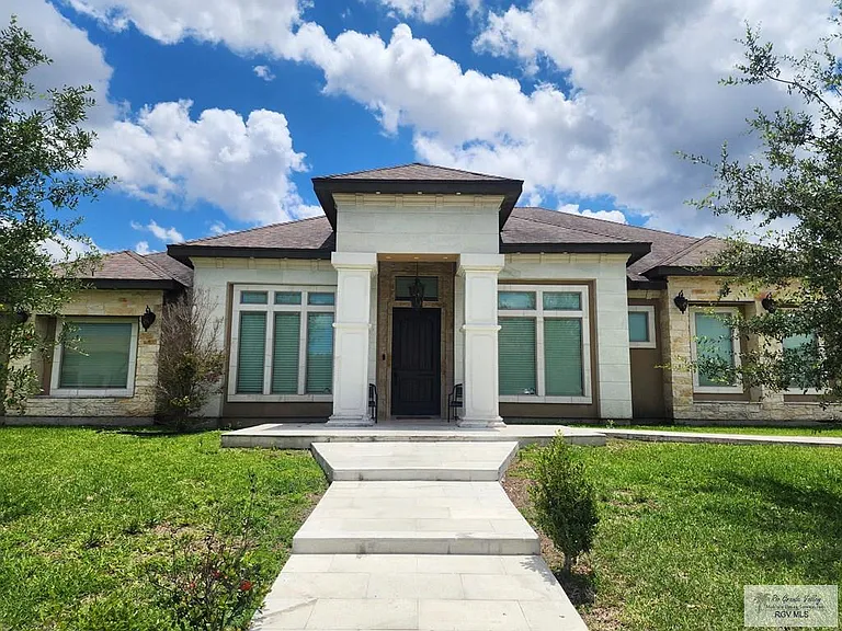 2521 Los Portales Dr — Photo 36