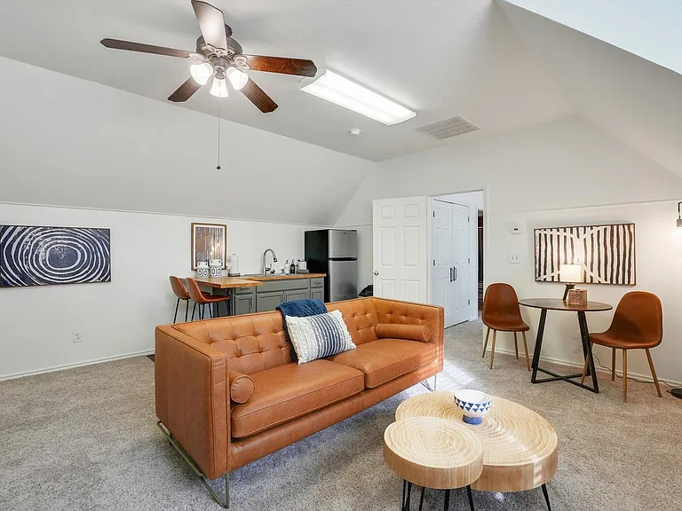 1201 Melissa Dr — Photo 29